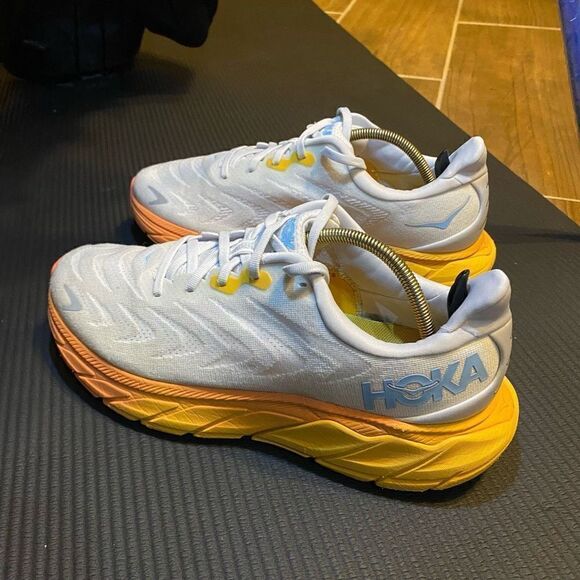 HOKA ONE ONE ARAHI 6 - Women’s Running Shoes - SIZE 10.5B - Picture 2 of 11